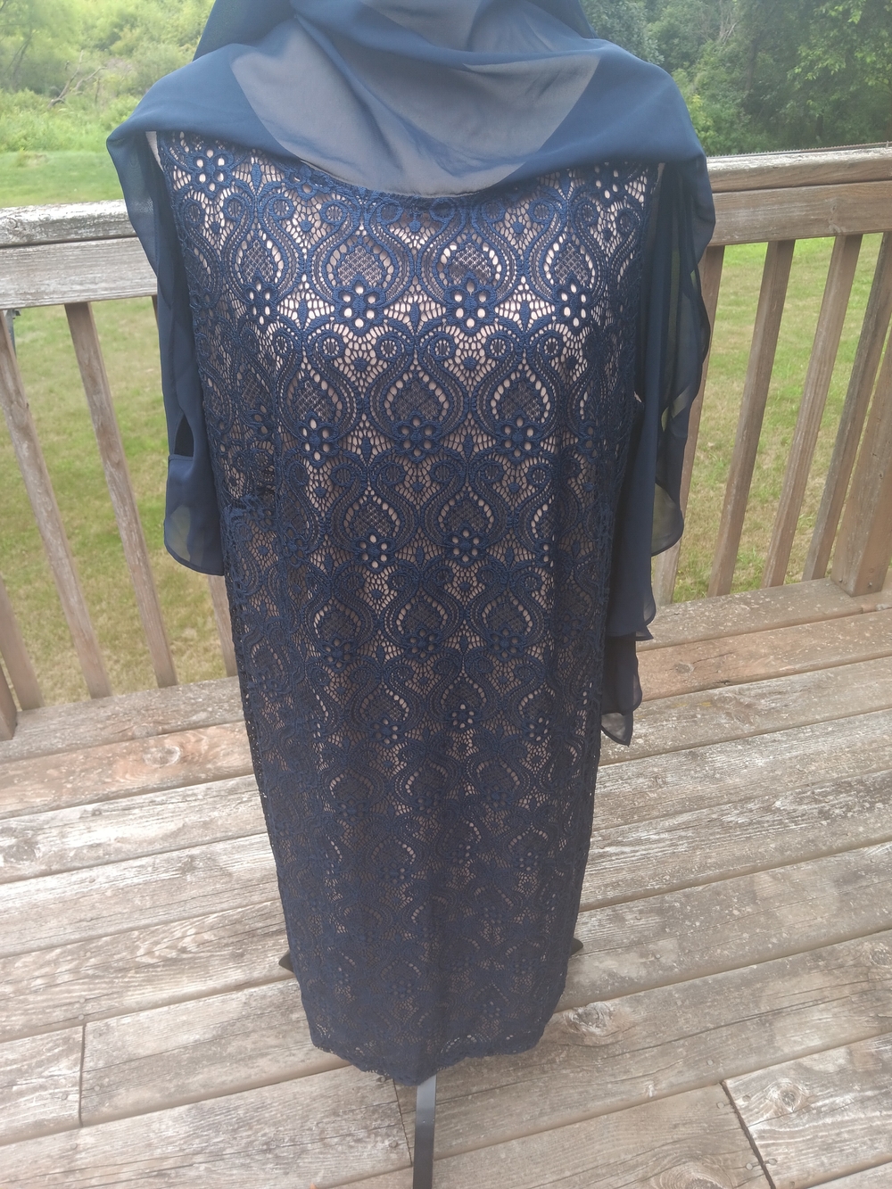 Connected Apparel Navy Lace Chiffon Overlay Wedding Guest Dress NWT Size 18W - Picture 3 of 9